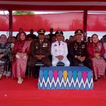 Semarak HUT ke-80 RI, Koramil 1406-06/Pammana dan Forkofimcam Gelar Upacara di Kecamatan Pammana